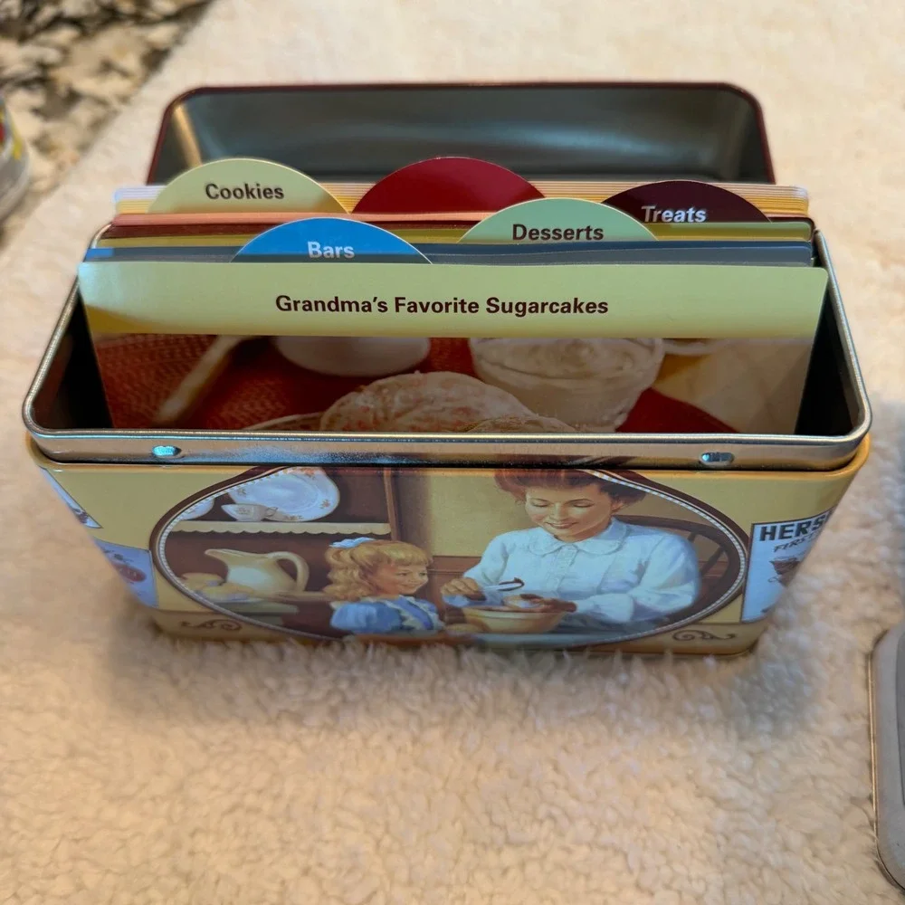 Vintage‎ Recipe Tin Lot Hershey Philadelphia Cupcakes Casserole w Recipe Cards